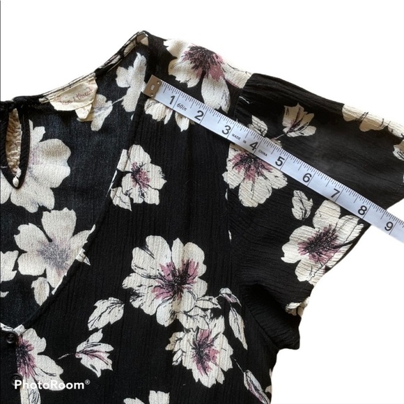 Hem & Thread Floral Cap Sleeve Dress | S - Picture 4 of 11